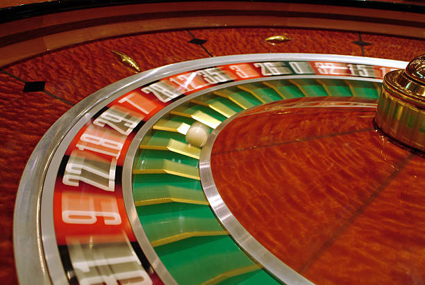 hp777 apk platform showing Poker Indonesia alongside slots and live casino